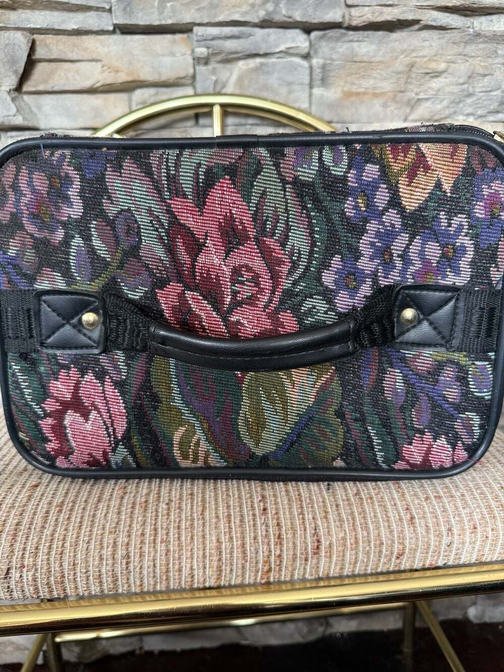 Vintage Bentley Floral Tapestry Makeup Train Case - Picture 4 of 8